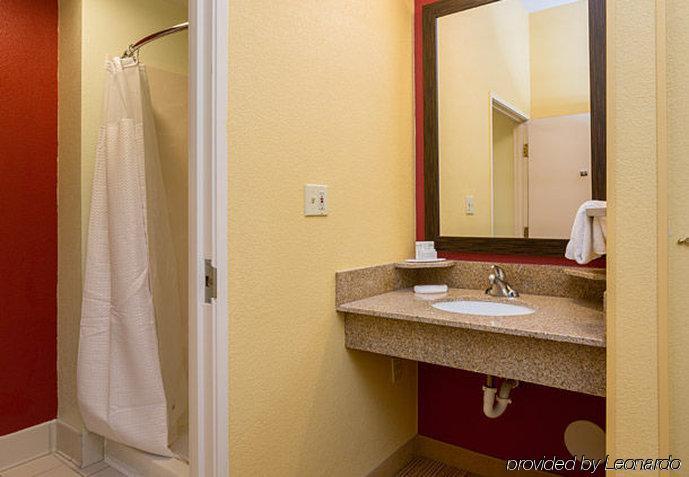 Courtyard By Marriott Monroe Airport Hotel Luaran gambar